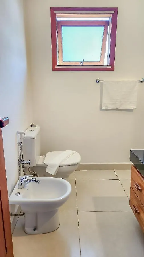 450M Praia De Taperapuan; Piscina; 2 Quartos; Wifi 300 Mbs; Churrasqueira; Estacionamento Gratuito 1 Carro Porto Seguro Casa de Férias