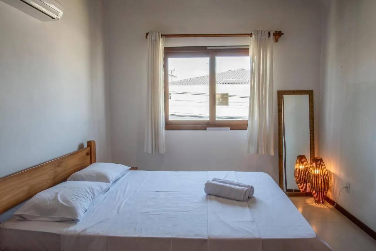 Casa de Férias 450M Praia De Taperapuan; Piscina; 2 Quartos; Wifi 300 Mbs; Churrasqueira; Estacionamento Gratuito 1 Carro Porto Seguro