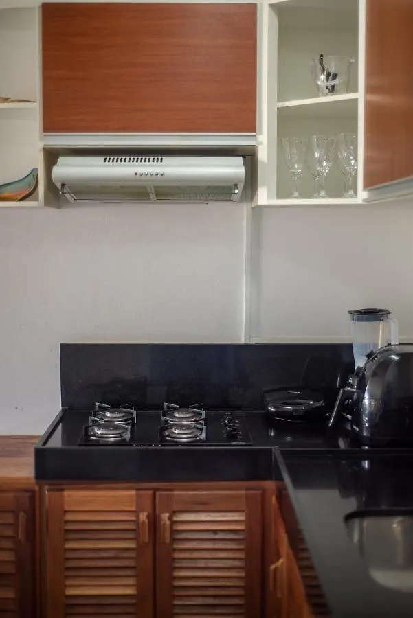 Casa de Férias 450M Praia De Taperapuan; Piscina; 2 Quartos; Wifi 300 Mbs; Churrasqueira; Estacionamento Gratuito 1 Carro Porto Seguro