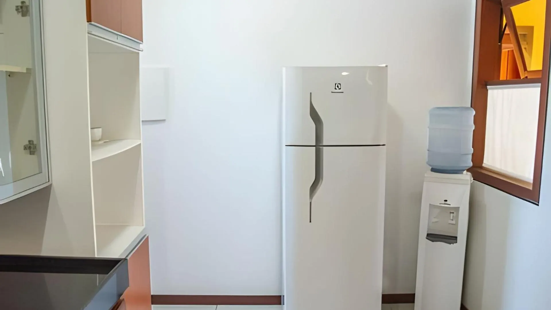 450M Praia De Taperapuan; Piscina; 2 Quartos; Wifi 300 Mbs; Churrasqueira; Estacionamento Gratuito 1 Carro Porto Seguro Casa de Férias
