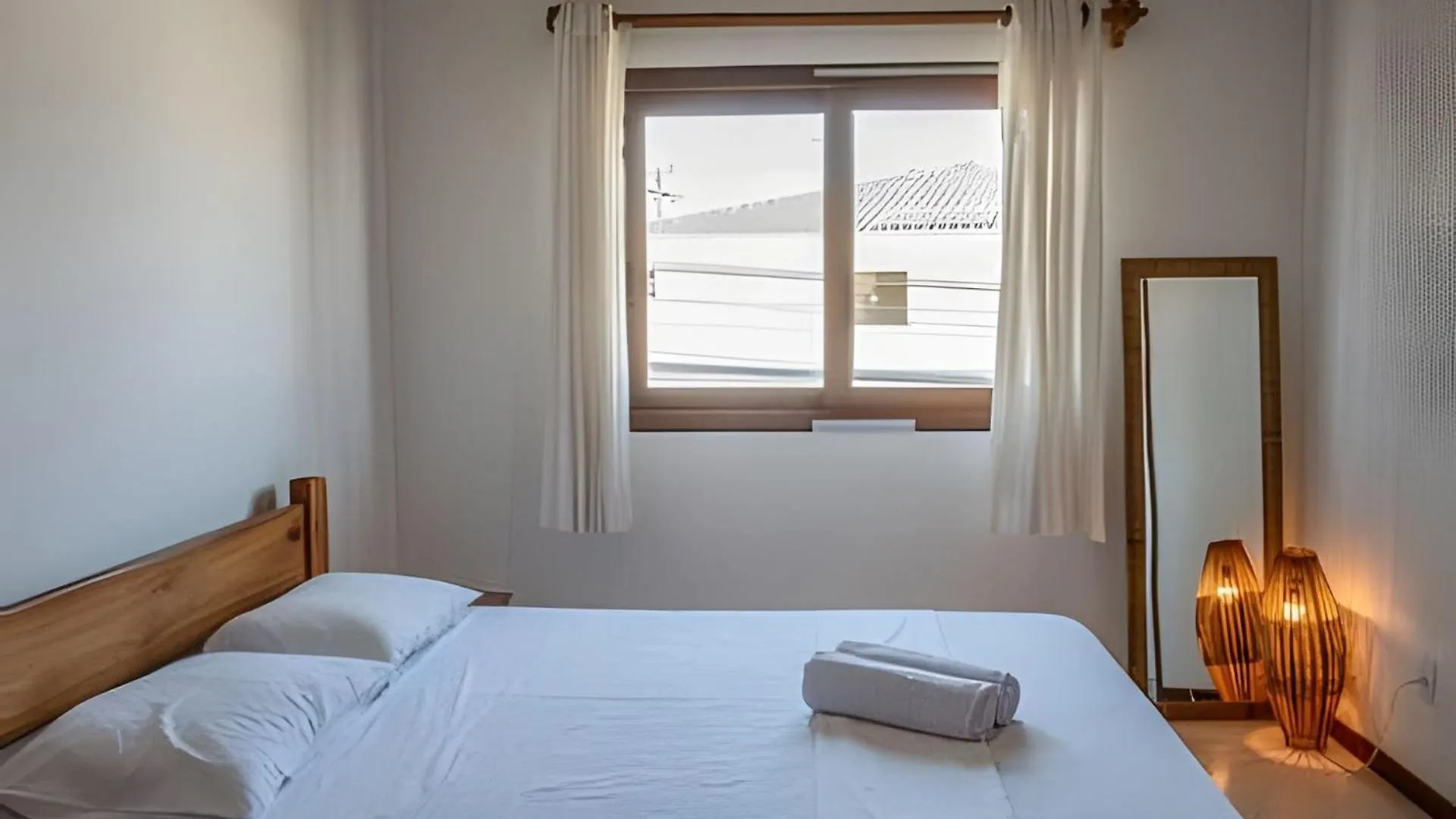 450M Praia De Taperapuan; Piscina; 2 Quartos; Wifi 300 Mbs; Churrasqueira; Estacionamento Gratuito 1 Carro Porto Seguro Casa de Férias