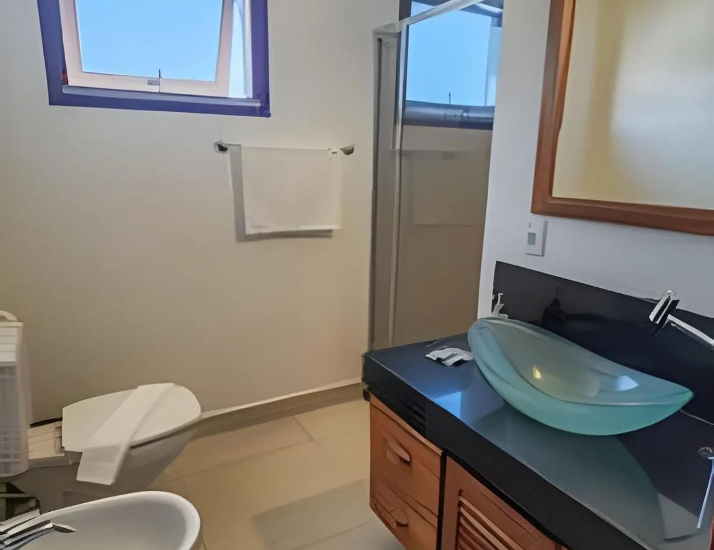 Casa de Férias 450M Praia De Taperapuan; Piscina; 2 Quartos; Wifi 300 Mbs; Churrasqueira; Estacionamento Gratuito 1 Carro Porto Seguro