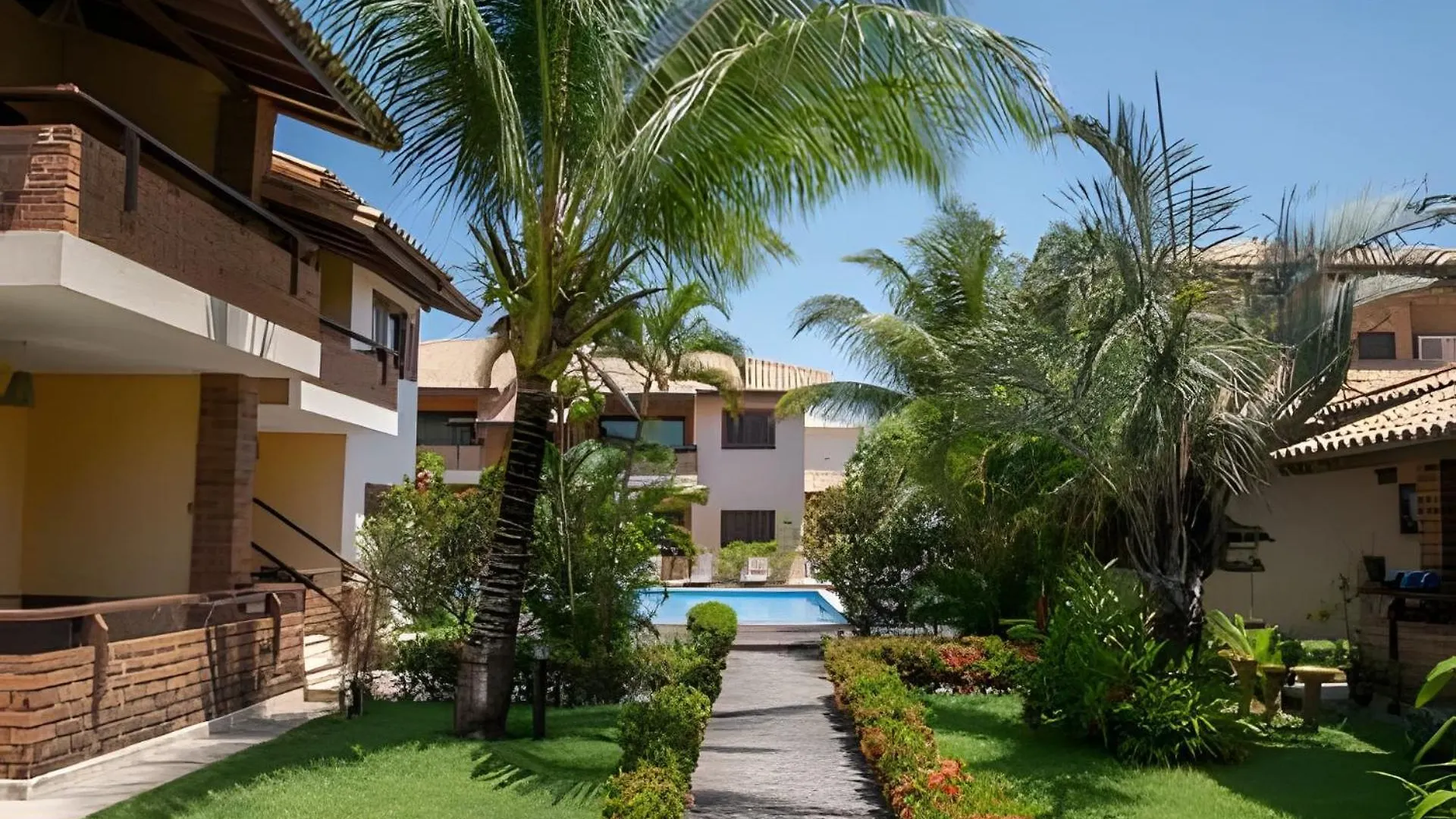 450M Praia De Taperapuan; Piscina; 2 Quartos; Wifi 300 Mbs; Churrasqueira; Estacionamento Gratuito 1 Carro Porto Seguro